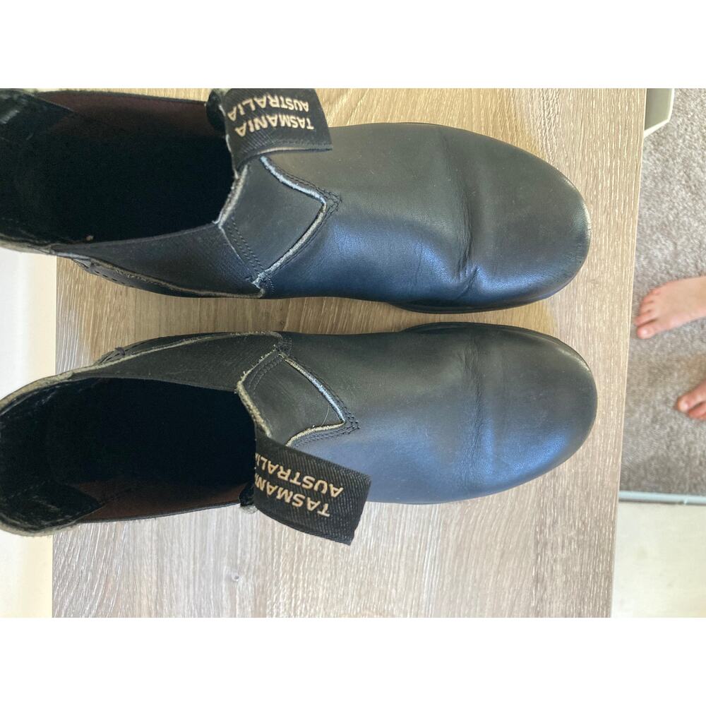 Blundstone Black Leather Chelsea Boots Classic Ankle Pull-On Boots - Picture 2 of 8